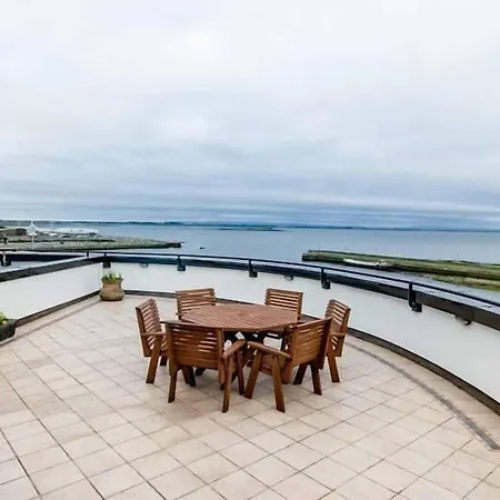 Apartment Luxury Sea View *